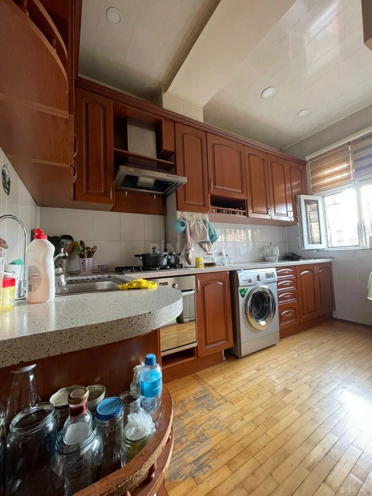 Satılır 3 otaqlı mənzil 70 m²