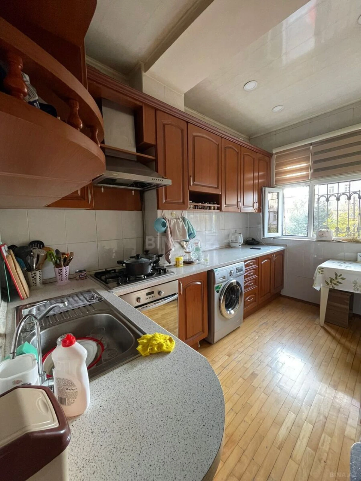 Satılır 3 otaqlı mənzil 70 m²