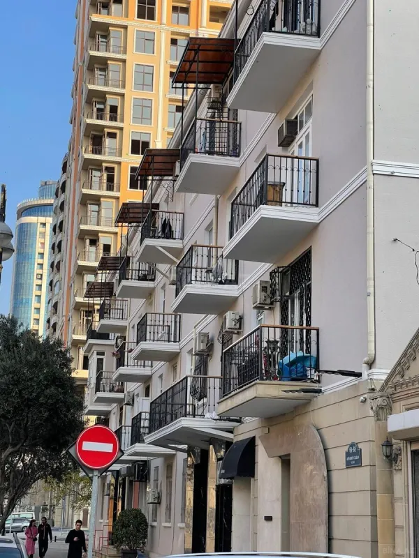 Satılır 3 otaqlı mənzil 70 m²