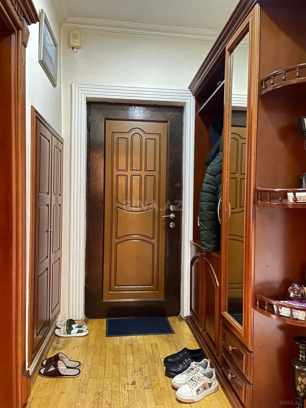 Satılır 3 otaqlı mənzil 70 m²