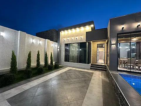 Satılır 4 otaqlı həyət evi 150 m²