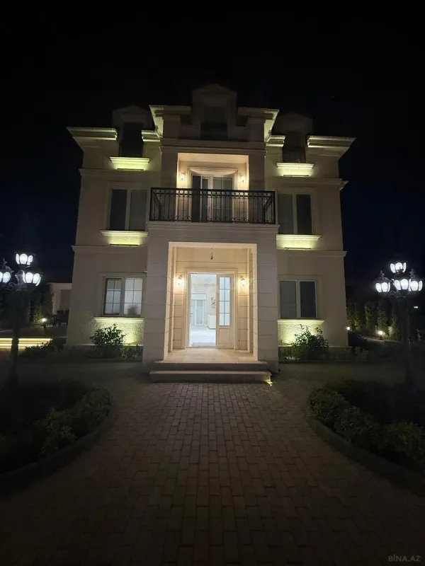 Kirayə verilir 7 otaqlı həyət evi 365 m²