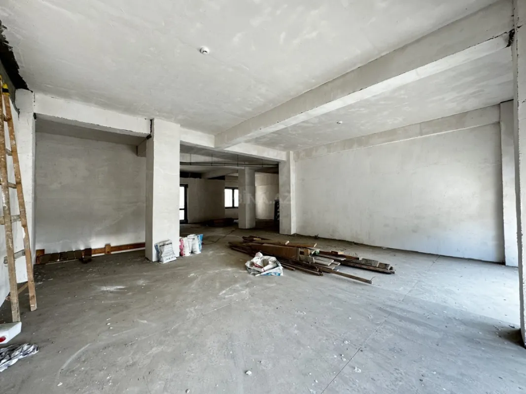 Kirayə verilir obyekt 180 m²