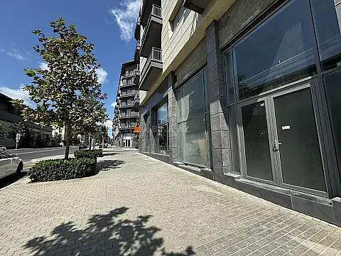 Kirayə verilir obyekt 180 m² — Bakı, Köhnə Günəşli 180.00 m²