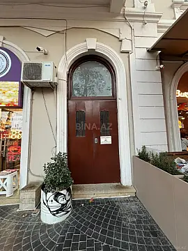 Kirayə verilir obyekt 60 m²