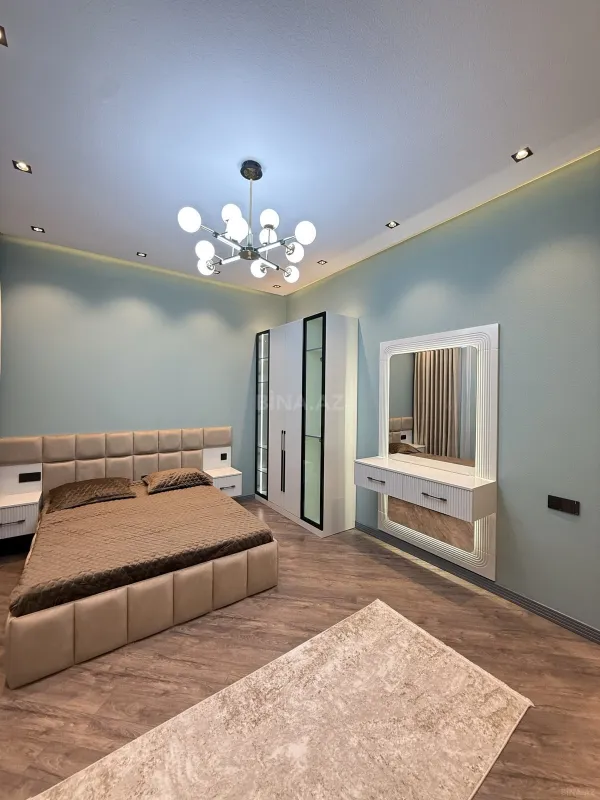 Satılır 4 otaqlı həyət evi 140 m²