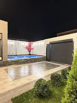 Satılır 4 otaqlı həyət evi 140 m²