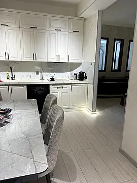 Satılır 2 otaqlı mənzil 60 m² — Bakı, Bakıxanov 2 otaq 60.00 m²