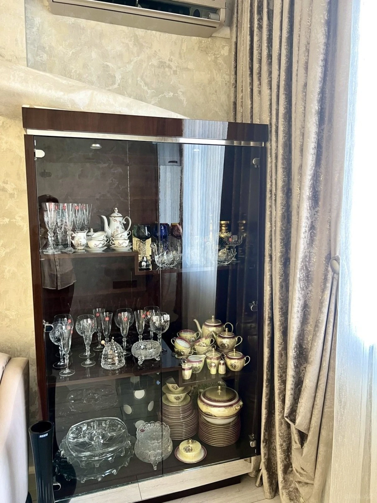 Satılır 2 otaqlı mənzil 60 m²