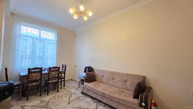 Satılır 2 otaqlı mənzil 50 m²