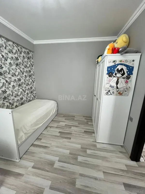 Satılır 3 otaqlı mənzil 82 m²