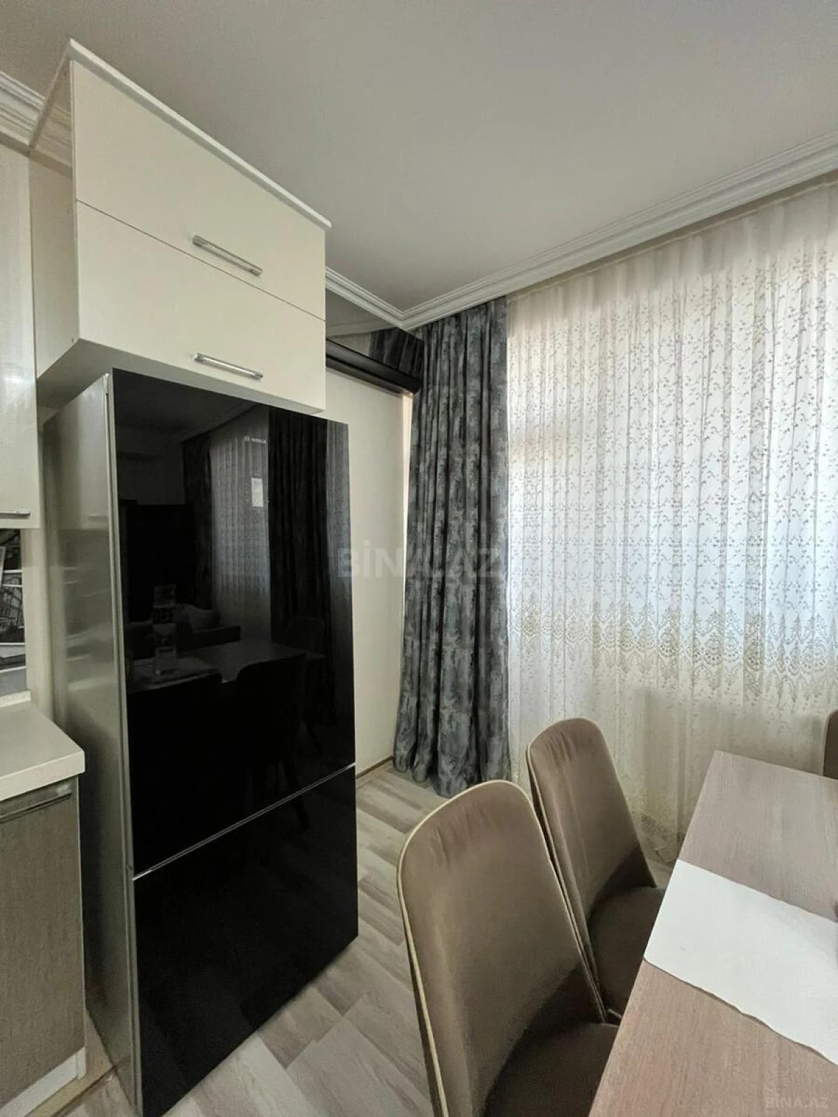Satılır 3 otaqlı mənzil 82 m²