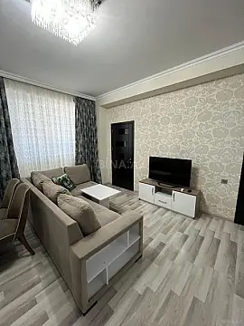 Satılır 3 otaqlı mənzil 82 m²