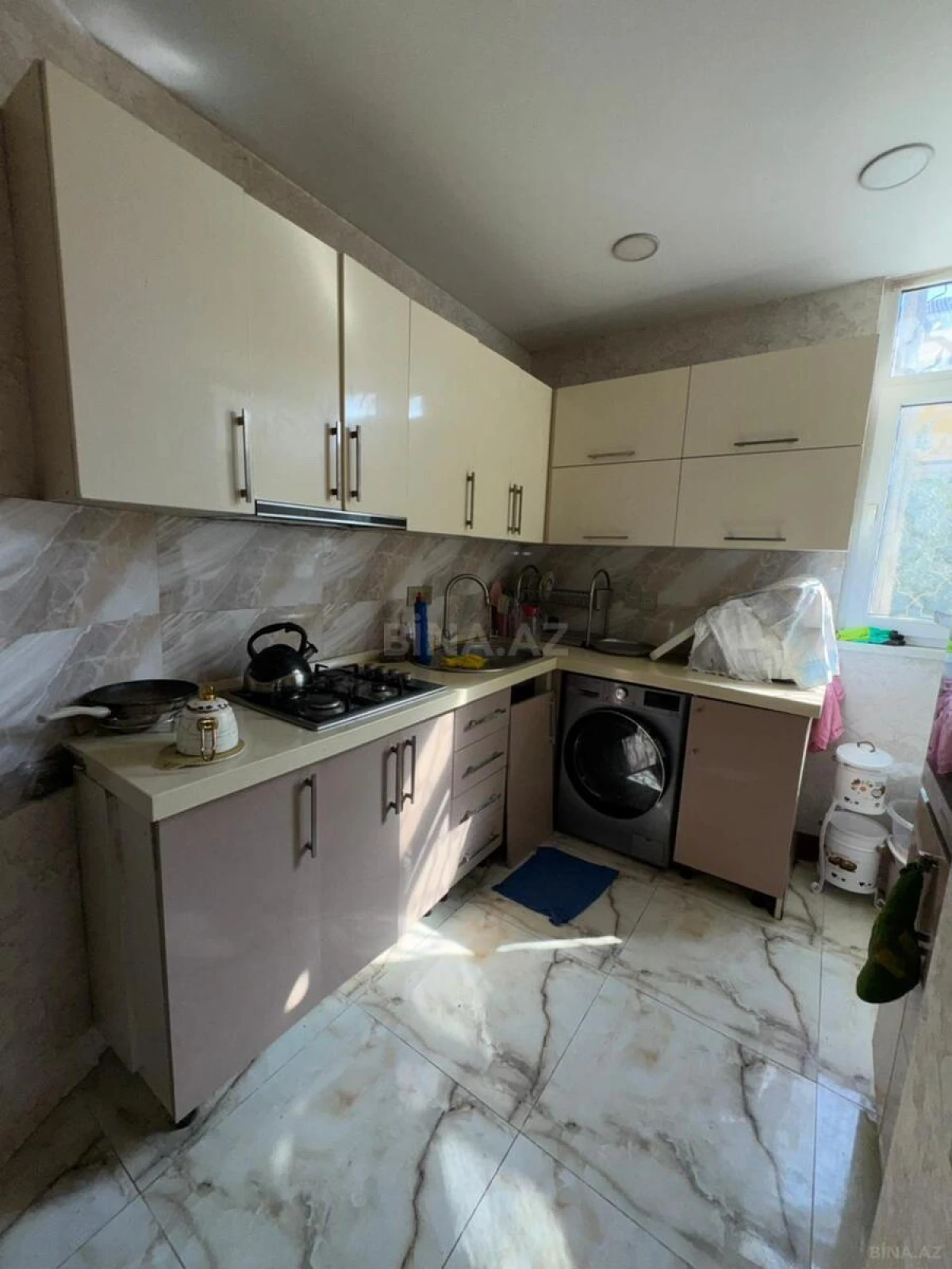 Satılır 3 otaqlı mənzil 100 m²