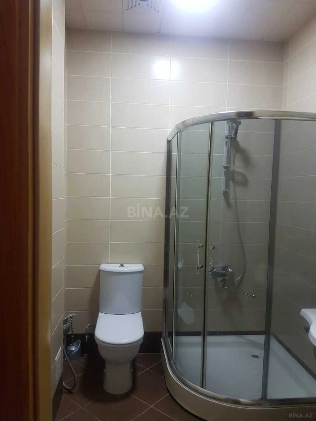 Kirayə verilir 2 otaqlı mənzil 63 m²
