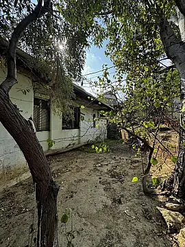 Satılır 5 otaqlı həyət evi 100 m²