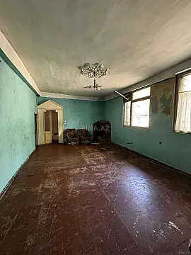 Satılır 5 otaqlı həyət evi 100 m²