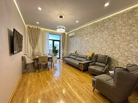 Kirayə verilir 2 otaqlı mənzil 95 m² — Bakı, Xətai 2 otaq 95.00 m²
