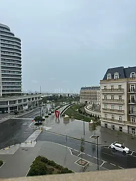 Kirayə verilir 3 otaqlı mənzil 110 m²
