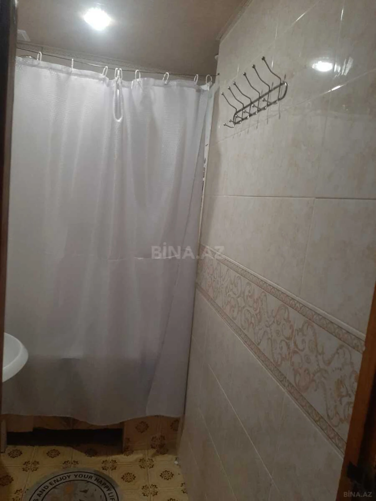 Satılır 2 otaqlı mənzil 65 m²
