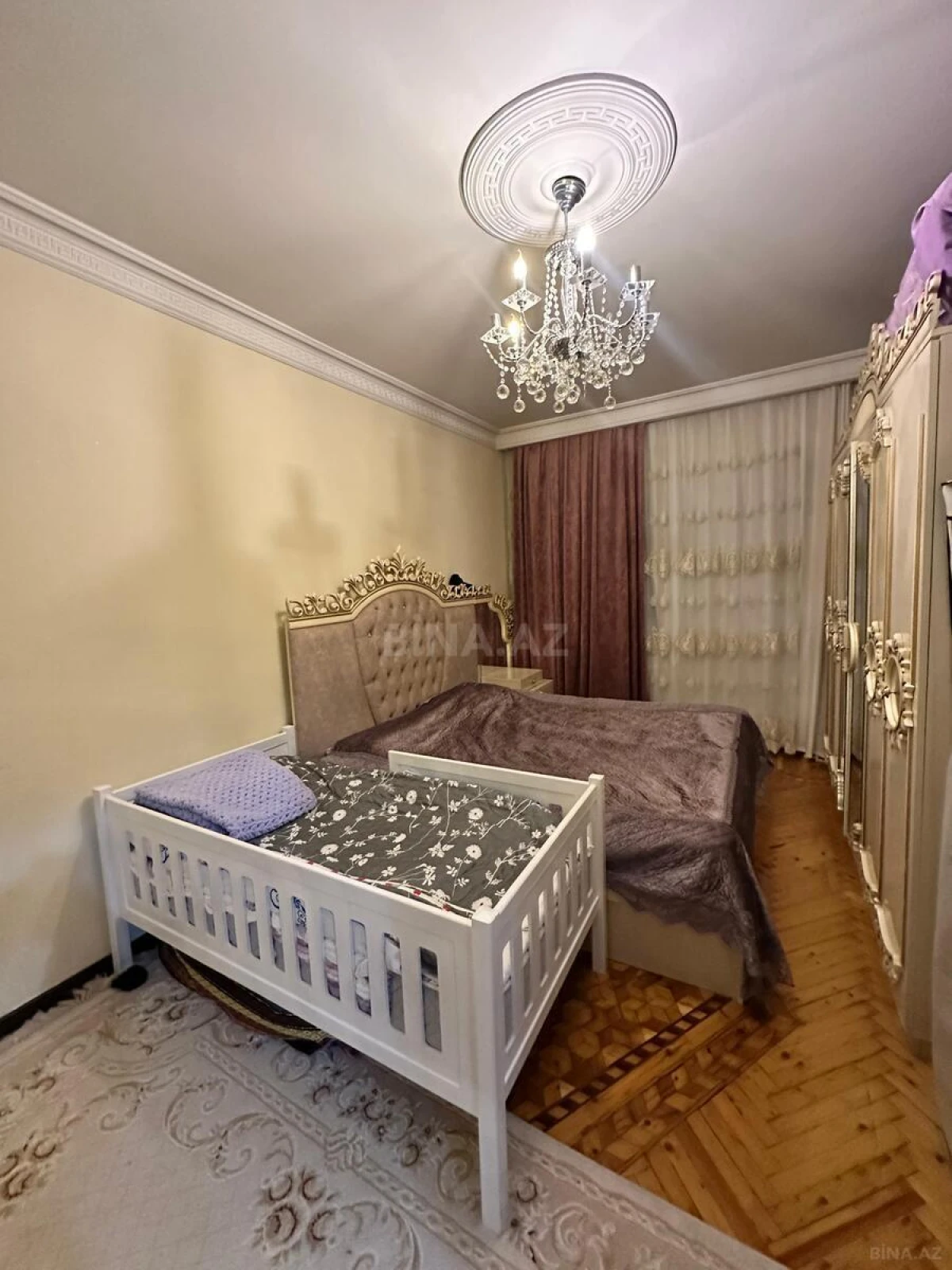 Satılır 2 otaqlı mənzil 65 m²