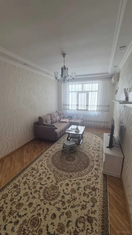 Satılır 2 otaqlı mənzil 70 m²