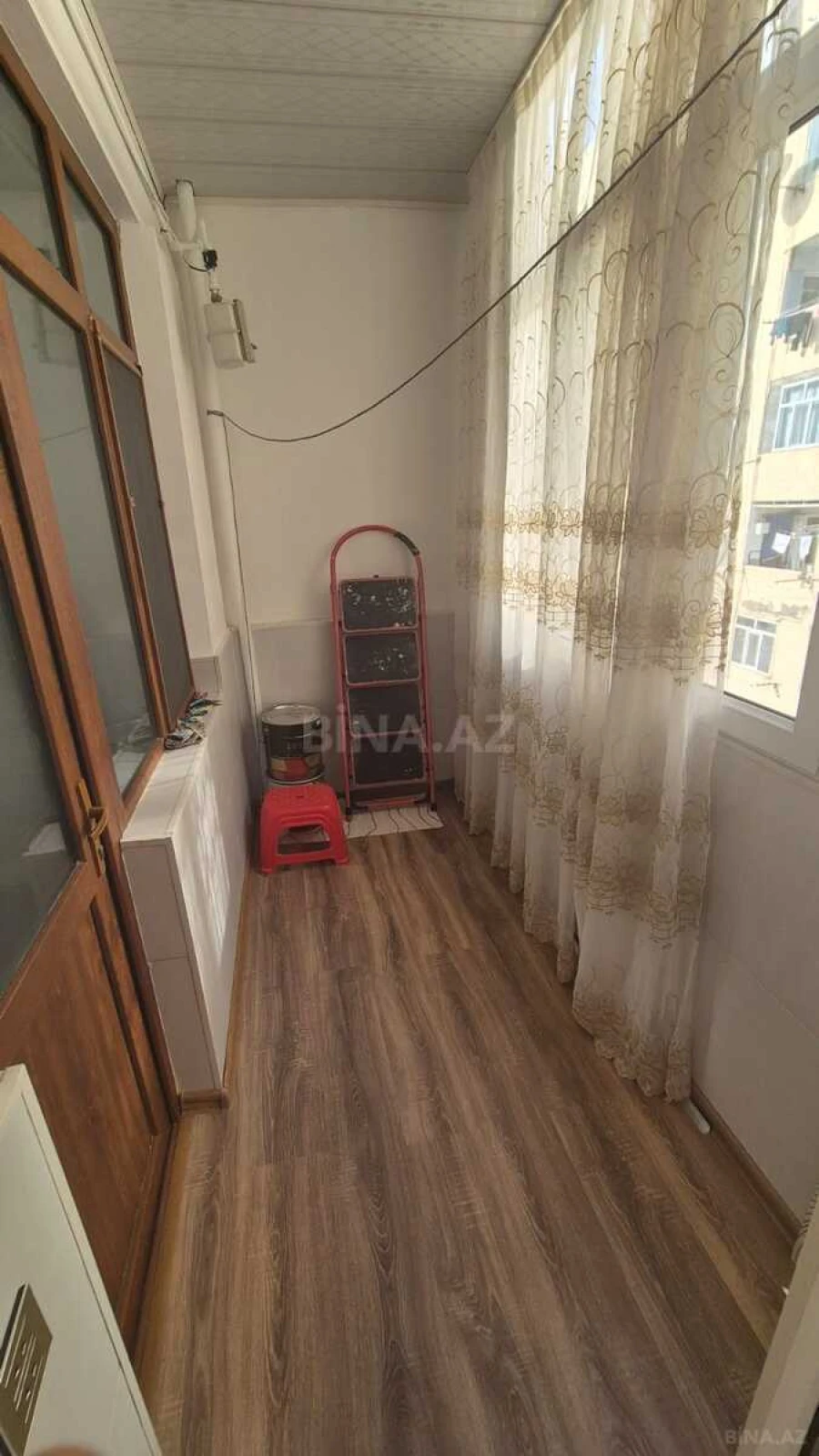 Satılır 2 otaqlı mənzil 70 m²