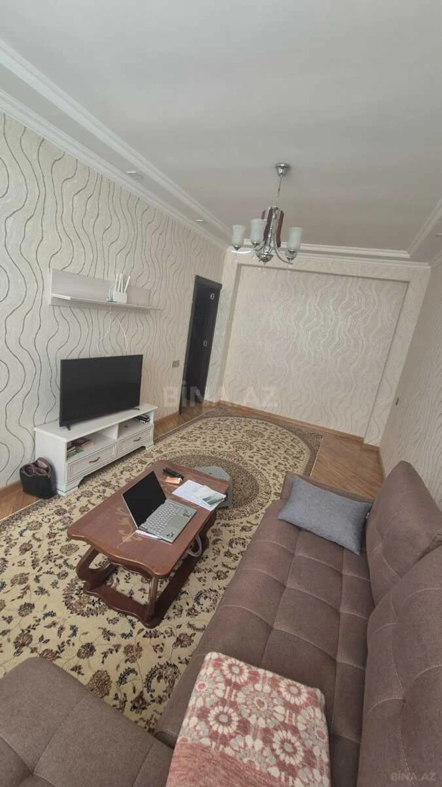 Satılır 2 otaqlı mənzil 70 m²