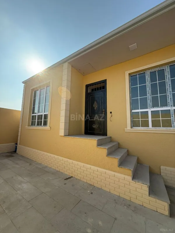 Satılır 3 otaqlı həyət evi 63 m²