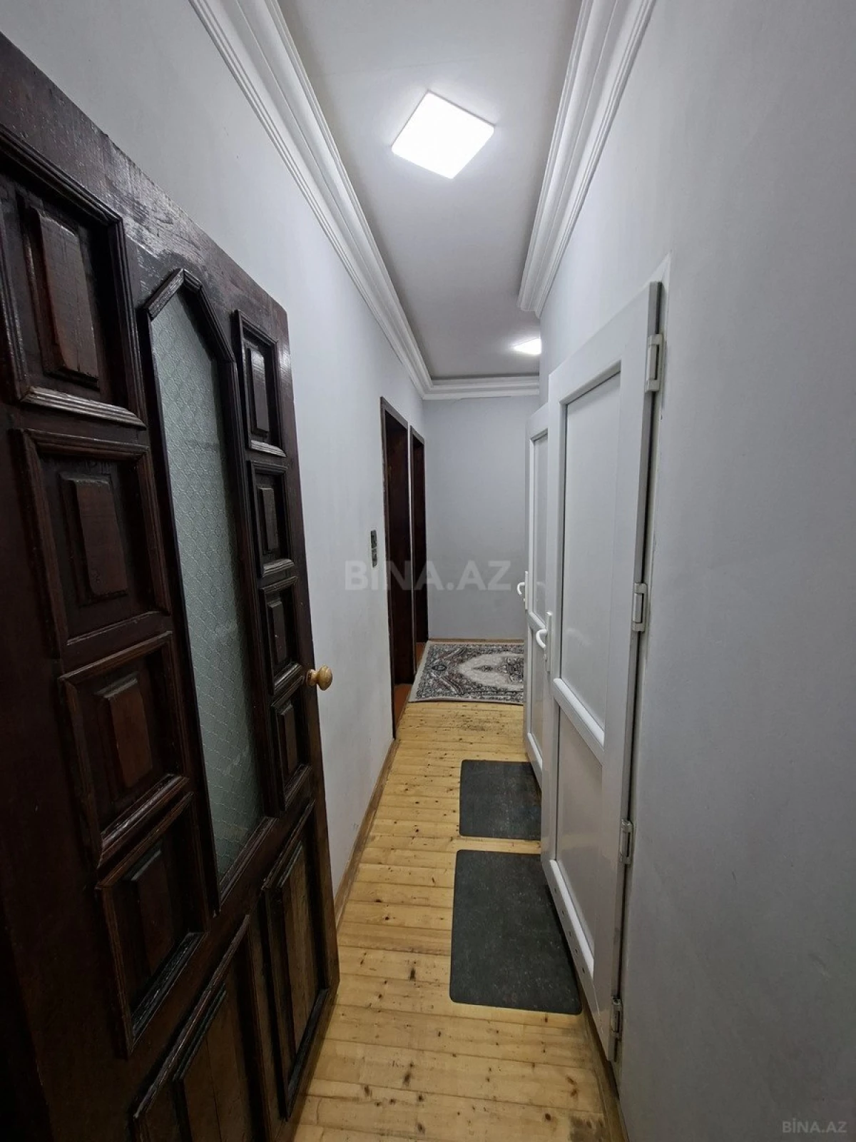Satılır 4 otaqlı mənzil 110 m²