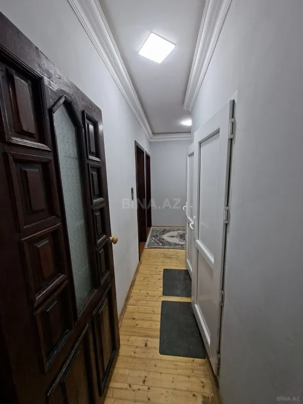 Satılır 4 otaqlı mənzil 110 m²