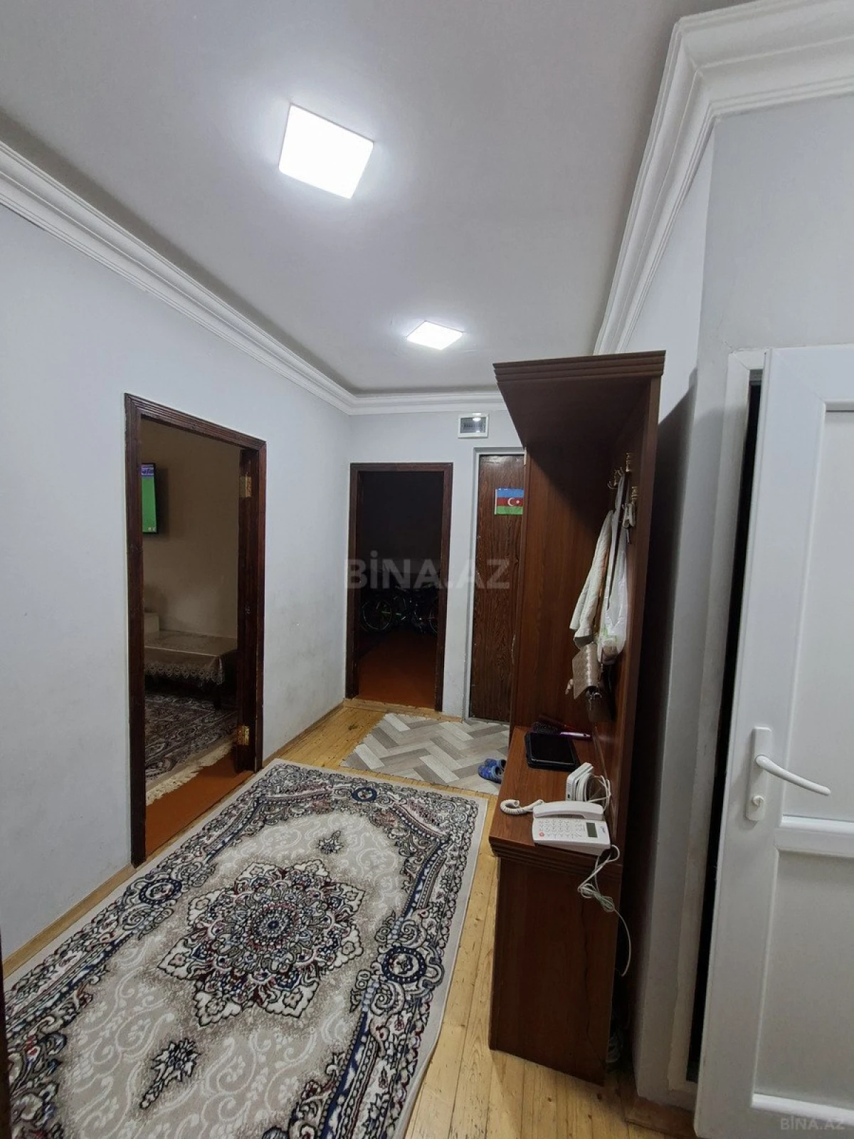 Satılır 4 otaqlı mənzil 110 m²