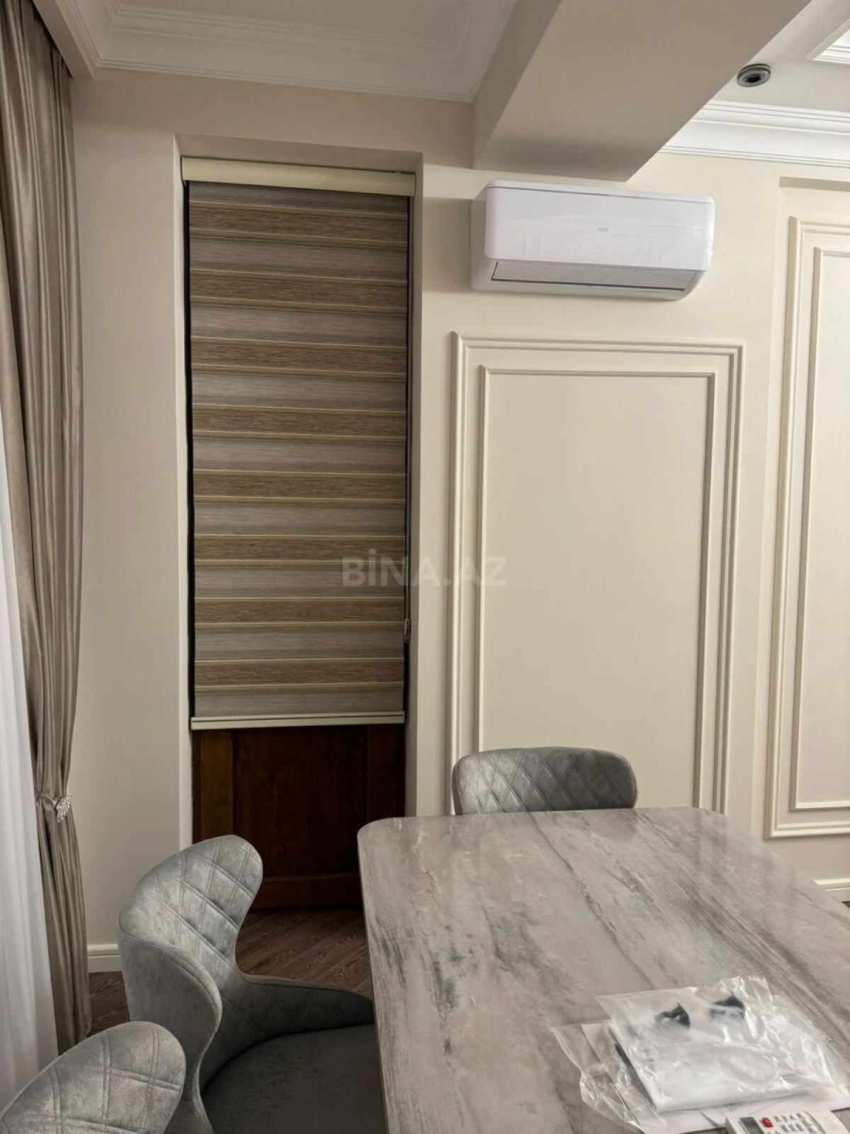Kirayə verilir 2 otaqlı mənzil 80 m²