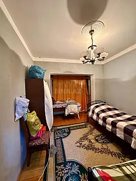 Satılır 1 otaqlı mənzil 43 m²