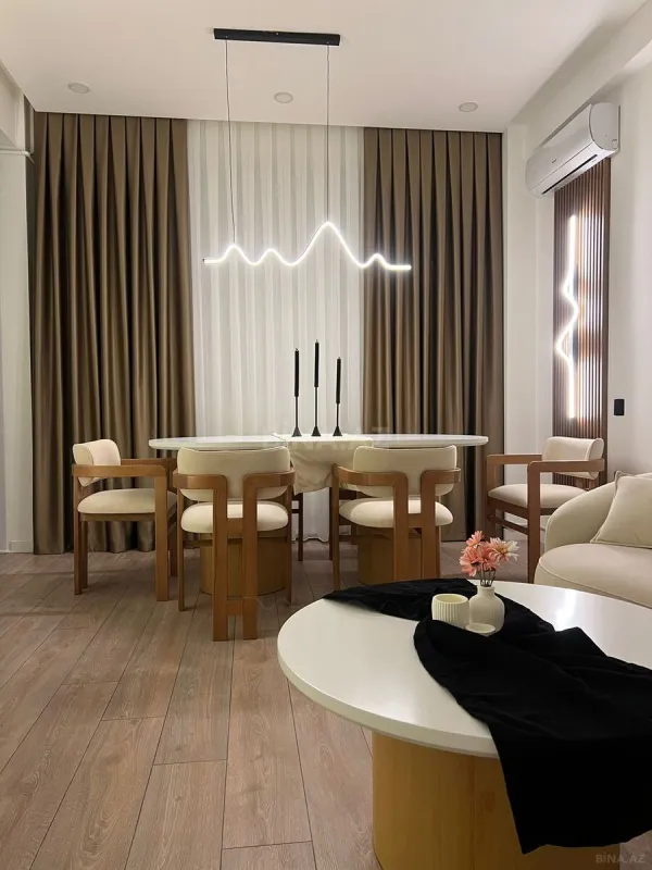 Kirayə verilir 3 otaqlı mənzil 104 m²