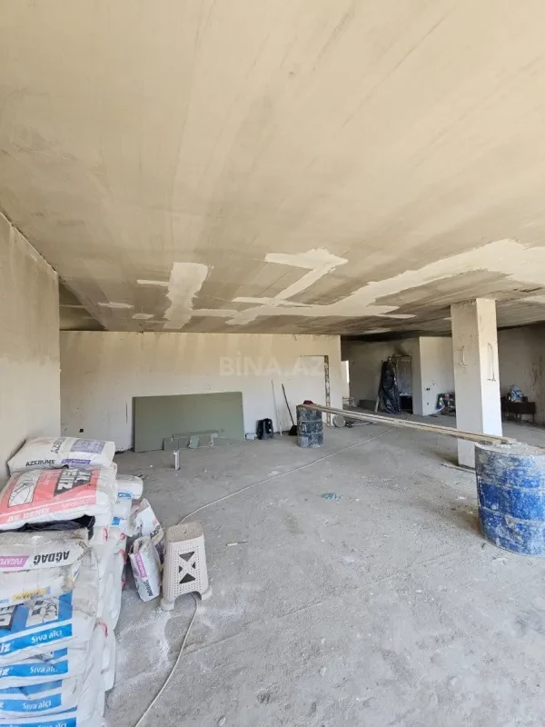 Satılır 7 otaqlı həyət evi 250 m²