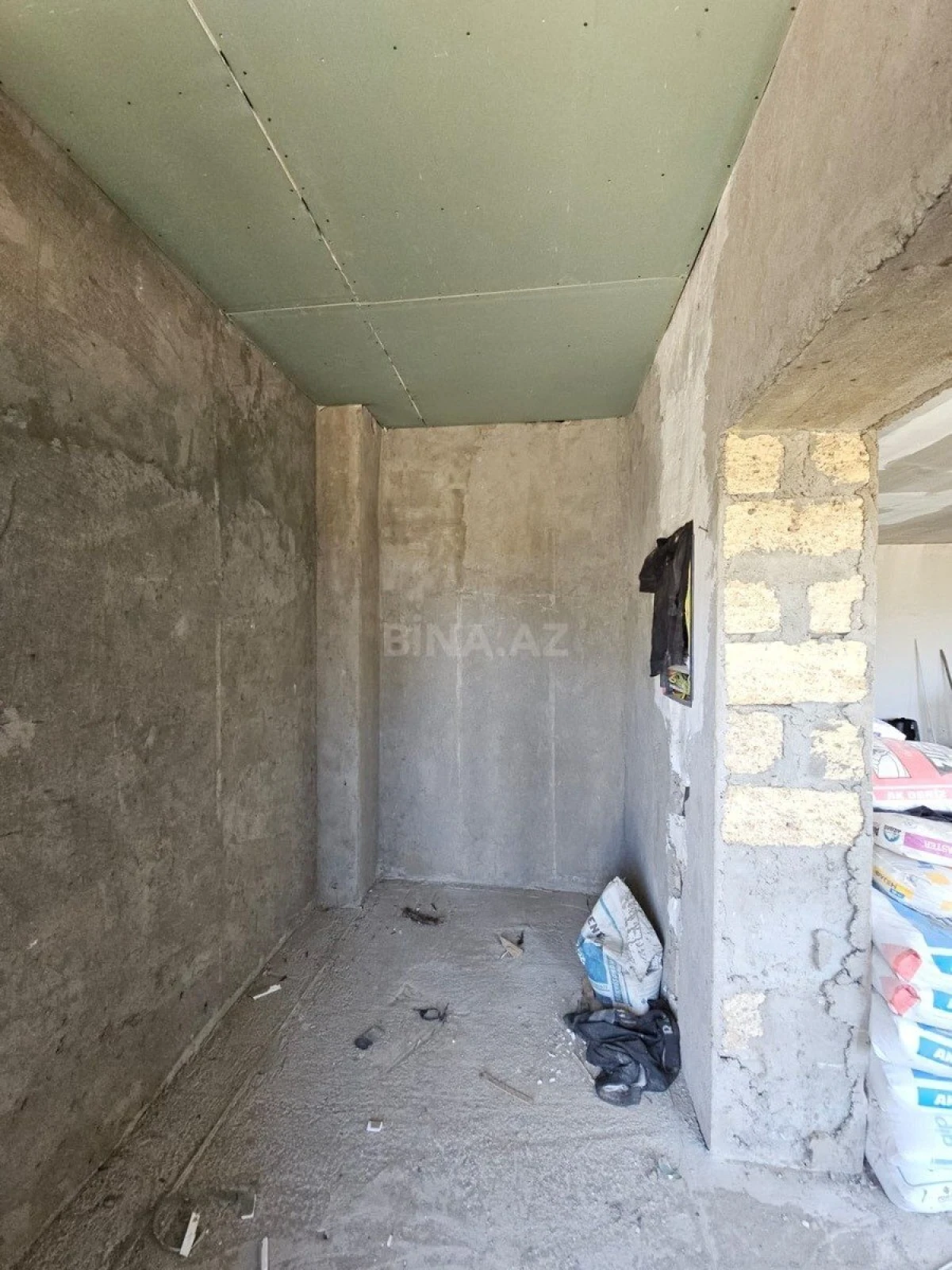 Satılır 7 otaqlı həyət evi 250 m²
