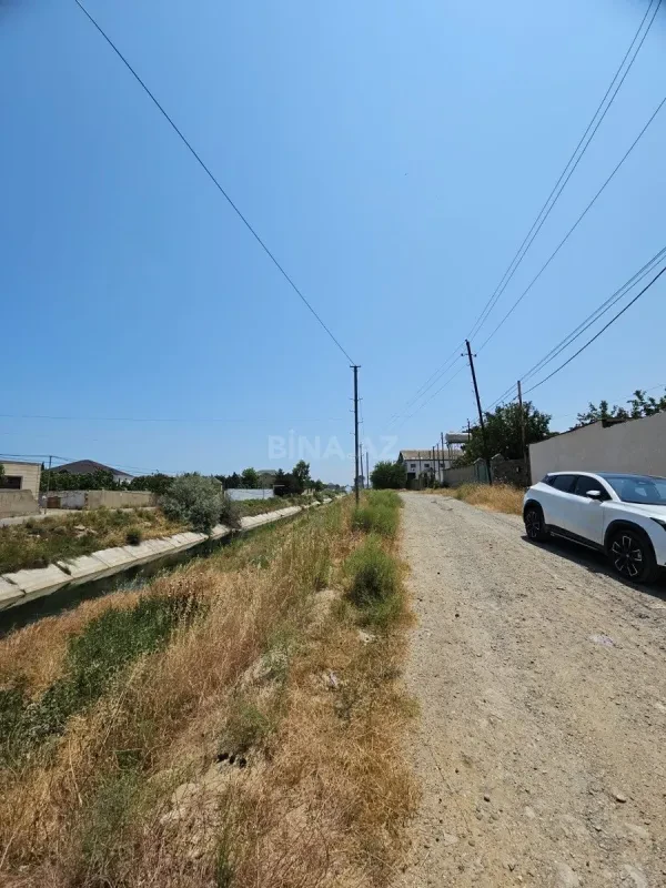 Satılır 7 otaqlı həyət evi 250 m²