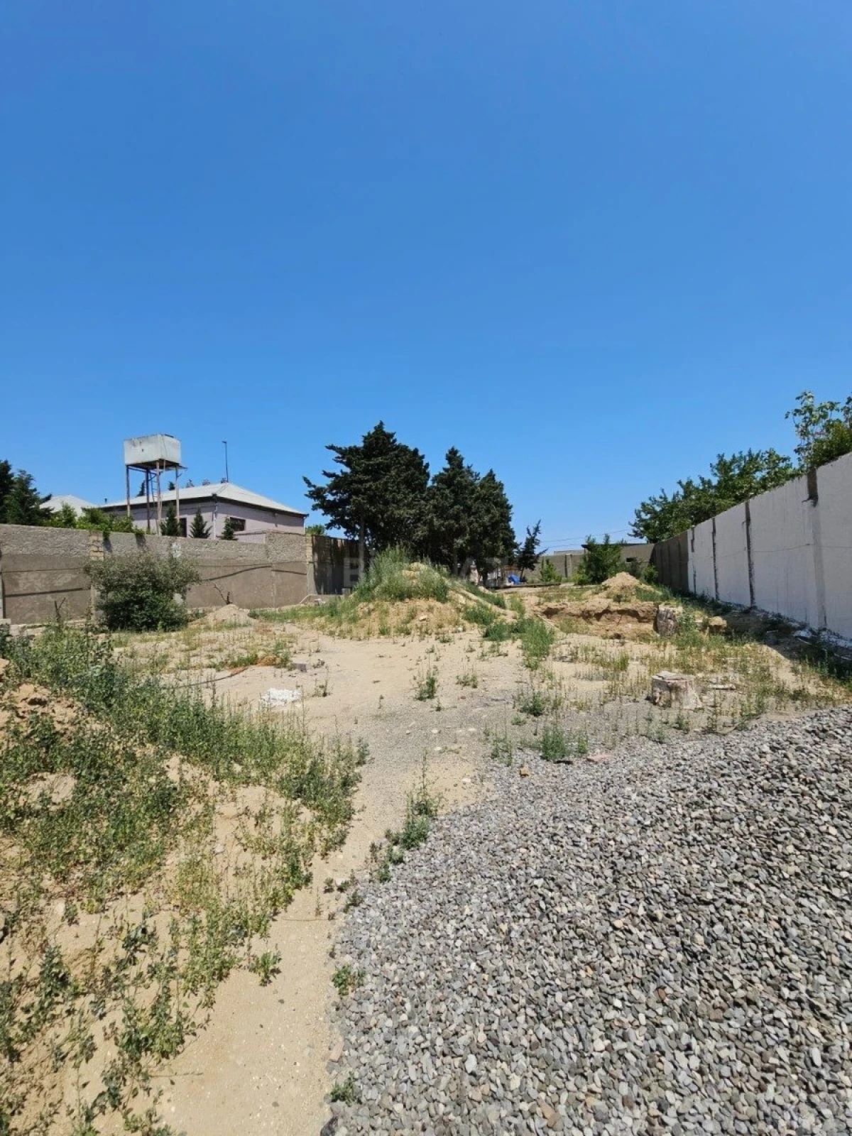 Satılır 7 otaqlı həyət evi 250 m²