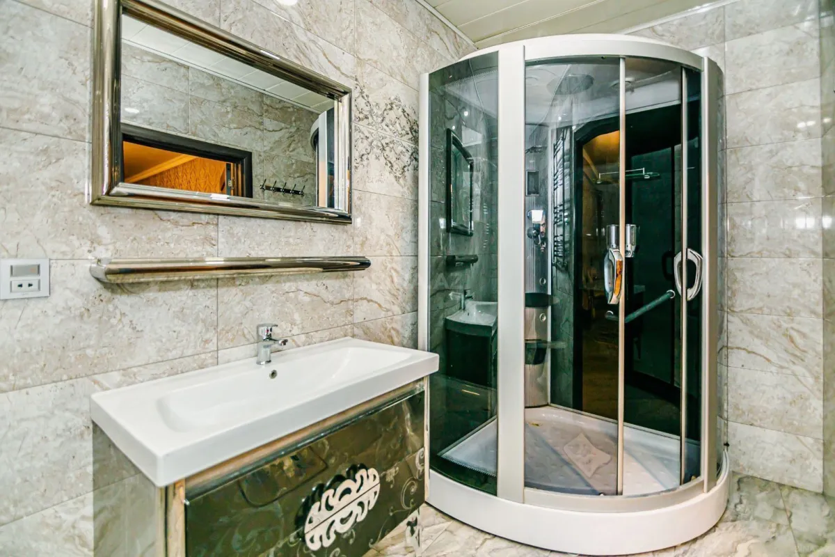 Kirayə verilir 3 otaqlı mənzil 130 m²