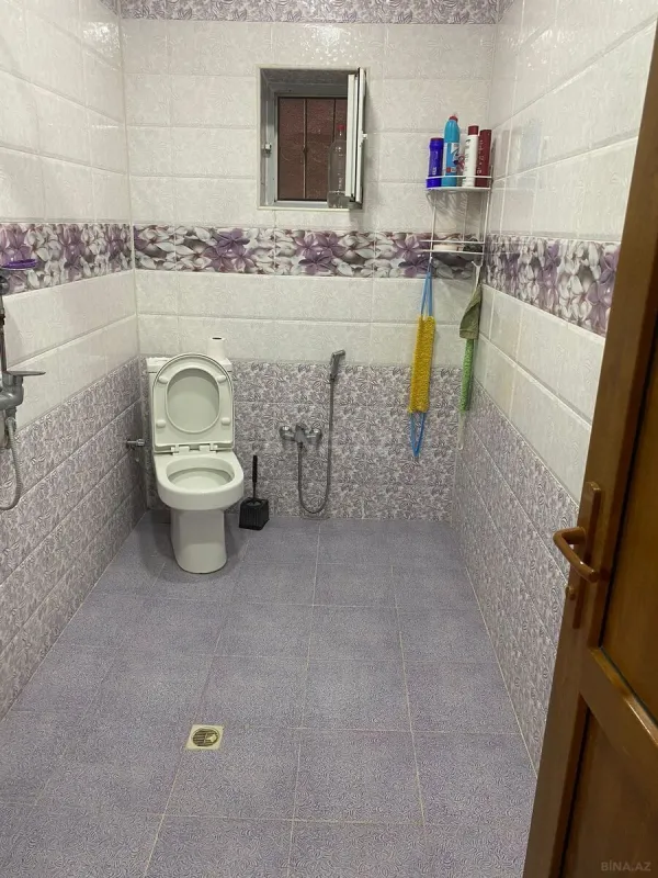 Satılır 5 otaqlı həyət evi 160 m²