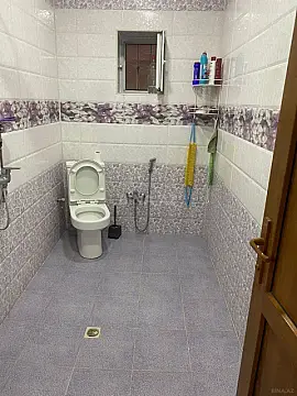 Satılır 5 otaqlı həyət evi 160 m²