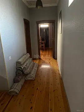 Satılır 5 otaqlı həyət evi 160 m²