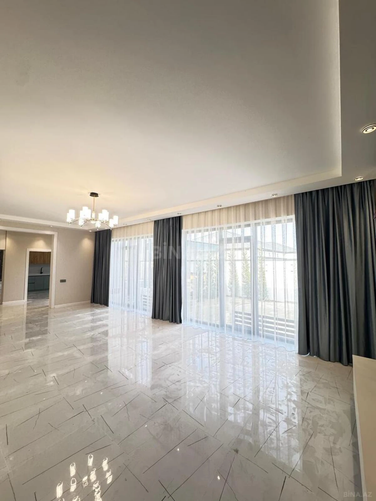 Satılır 4 otaqlı həyət evi 150 m²