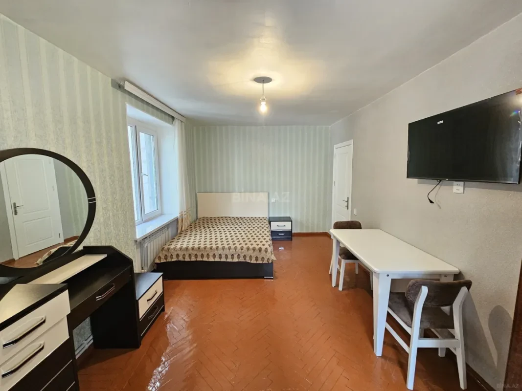 Kirayə verilir 1 otaqlı mənzil 40 m²