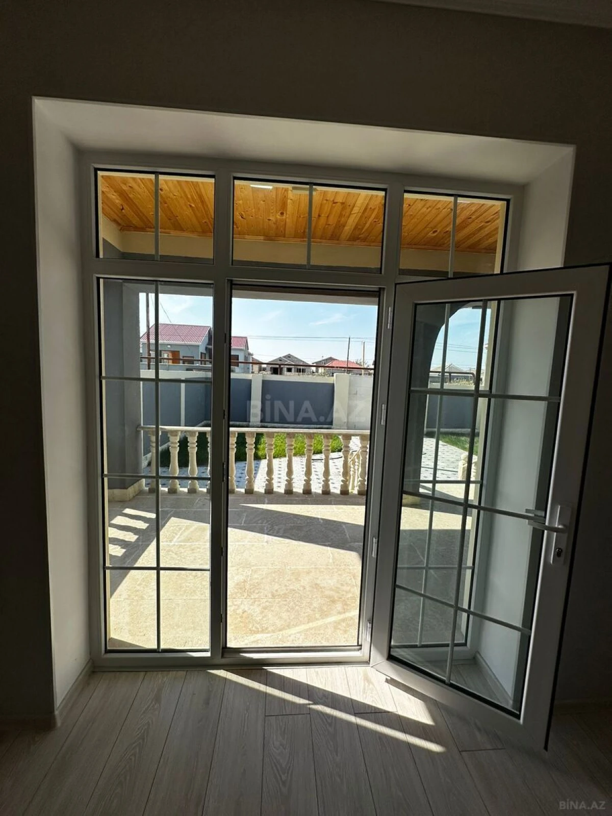 Satılır 4 otaqlı həyət evi 140 m²