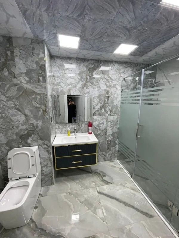 Kirayə verilir 2 otaqlı mənzil 90 m²