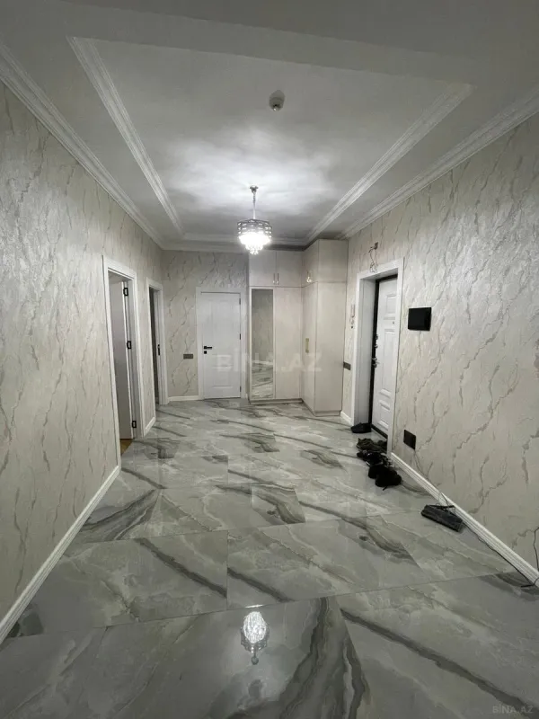 Kirayə verilir 2 otaqlı mənzil 90 m²