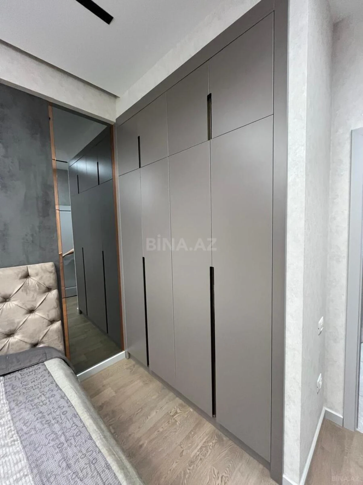 Kirayə verilir 3 otaqlı mənzil 120 m²