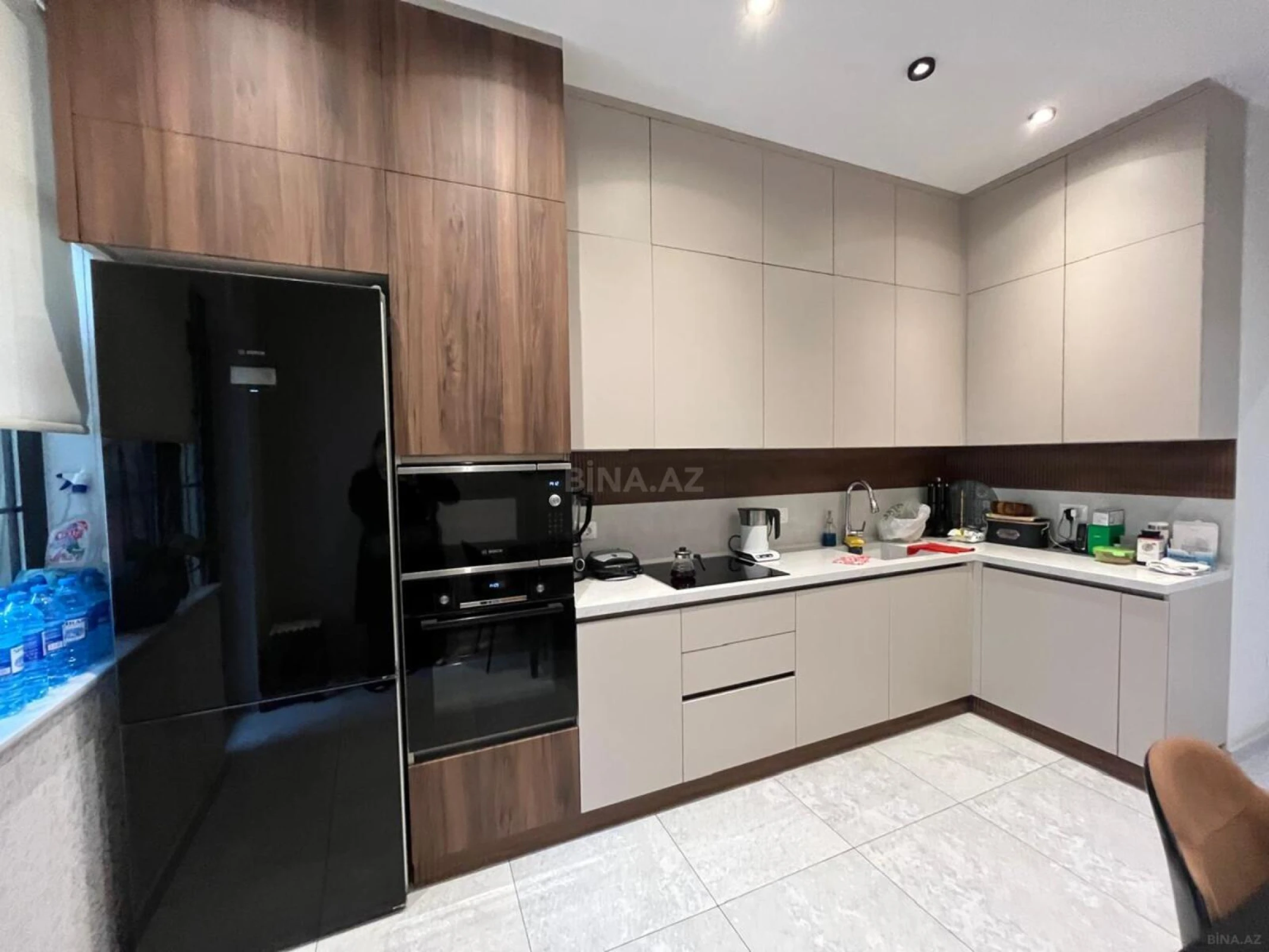 Kirayə verilir 3 otaqlı mənzil 120 m²